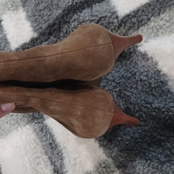 Dolce Vita Boots | NEW Women's Dee Brown 6-6.5 Suede Kitten-Heel Ankle Booties - Picture 13 of 16